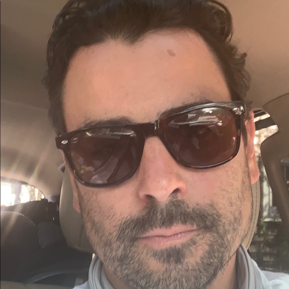 Meet your Posher, Taylor - Picture 1 of 1